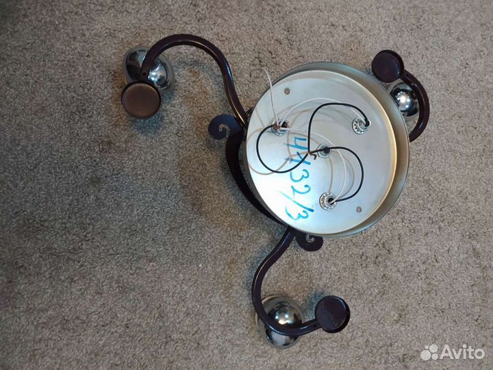 Люстра и бра без плафонов