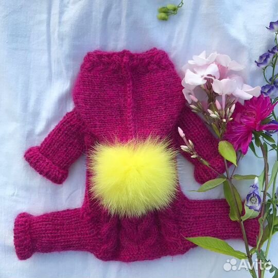 Комбинезон вязаный для собачки