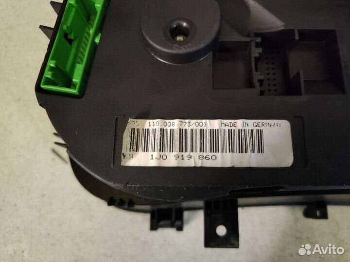 Щиток приборов гольф 4 1.6 16v