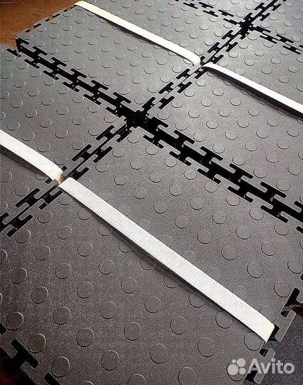 Модульный пол для гаража