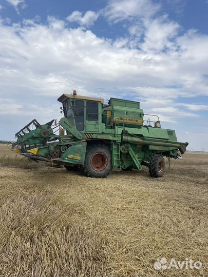 Комбайн Ростсельмаш Дон 1500Б, 2003
