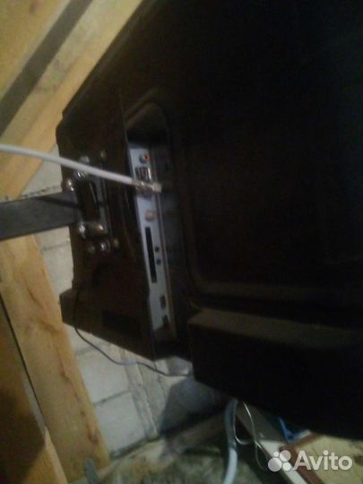 Телевизор dexp 32