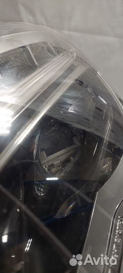 Фара передняя левая Mercedes-Benz V-Class W447