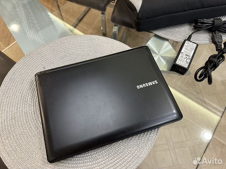 Ноутбук Samsung NP-N102