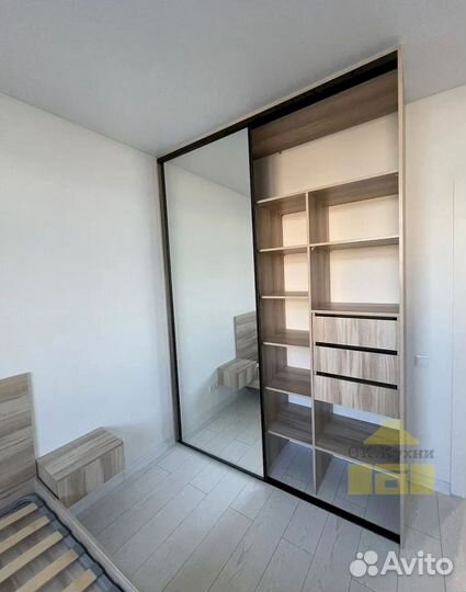 Шкаф двухстворчатый