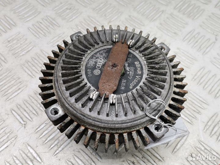 Вискомуфта Volkswagen Passat B5 1999 058121350