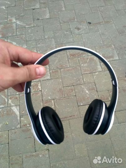 Беспроводные наушники