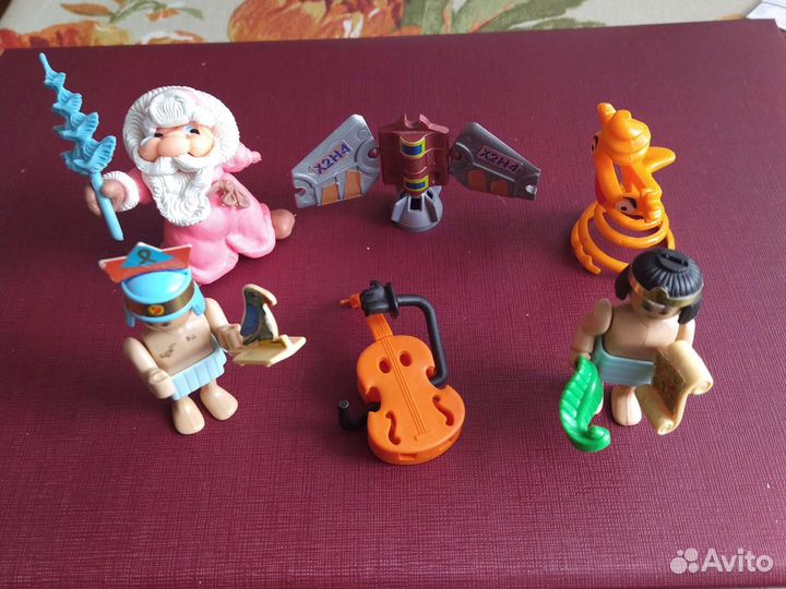 Игрушки из Киндер сюрприза