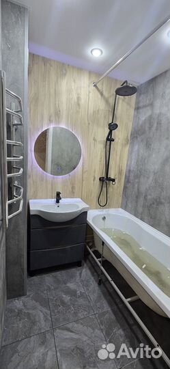 Обшивка ванной пластиком