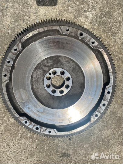 Маховик двигателя 4HK1 NQR75/NQR90/NPR75