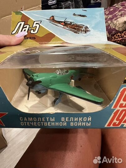 Модель самолета ла-5