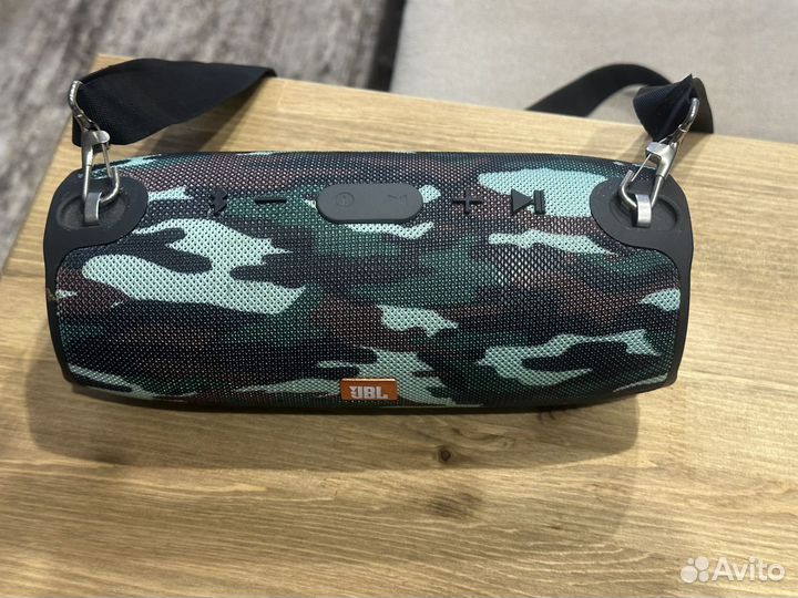 Блютуз колонка jbl