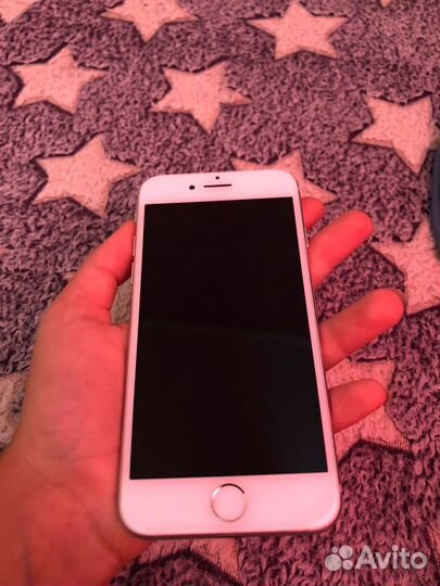 Телефон бу iPhone 7