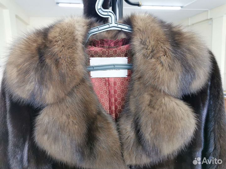 Шуба норковая с соболем