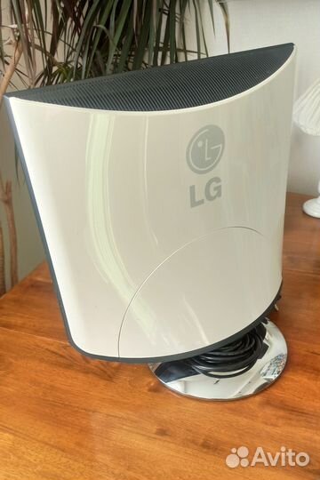 Монитор LG flatron L1940B