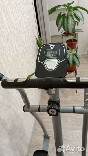 Эллиптический тренажер torneo C -218