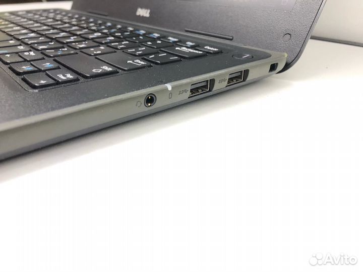 Ноутбук Dell Latitude 3380 13.3 HD i3/8/500/win10