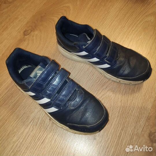 Кроссовки детские Adidas б/у