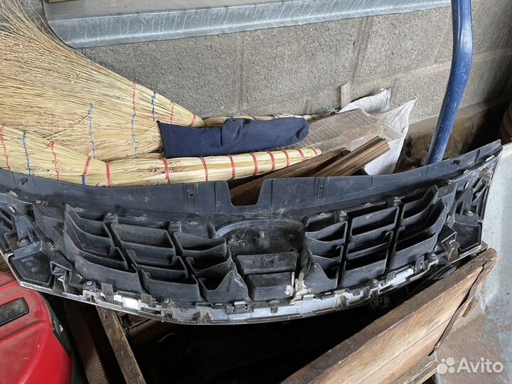 Решетка радиатора subaru impreza 3