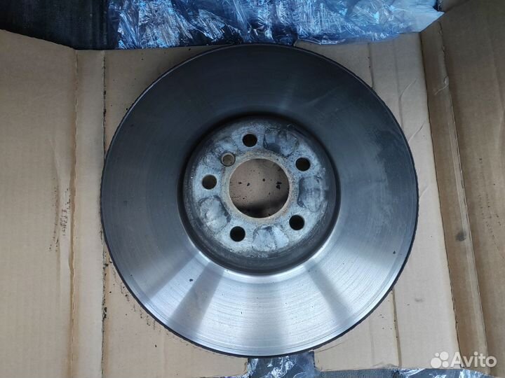 Тормозные диски и колодки от BMW