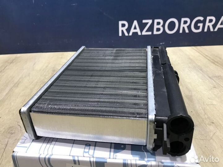 Радиатор отопителя печки Bmw 5-Серия E34