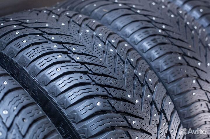 Nokian Tyres Hakkapeliitta 10p SUV 275/45 R21 и 315/40 R21 110T