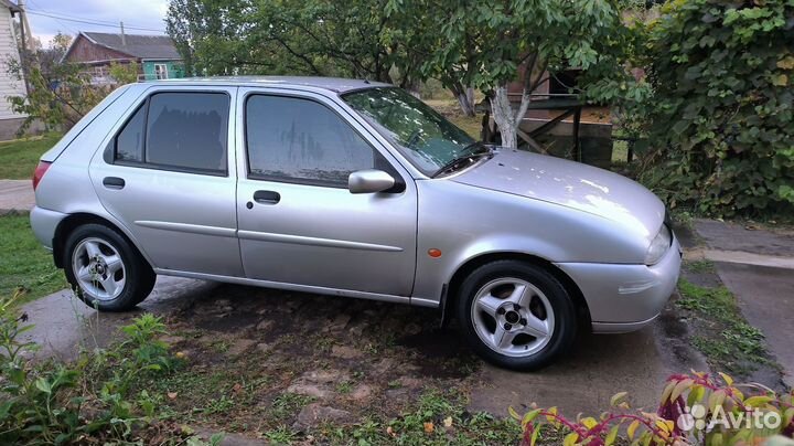 Ford Fiesta 1.2 МТ, 1997, 225 000 км
