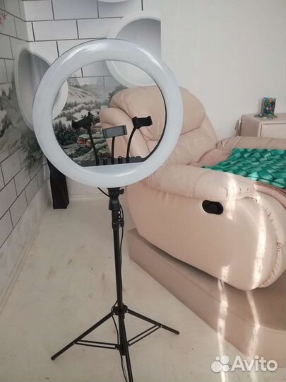 Кольцевая лампа 45 см с напольным штативом