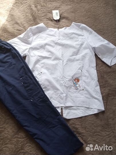 Медицинский костюм женский 46 48