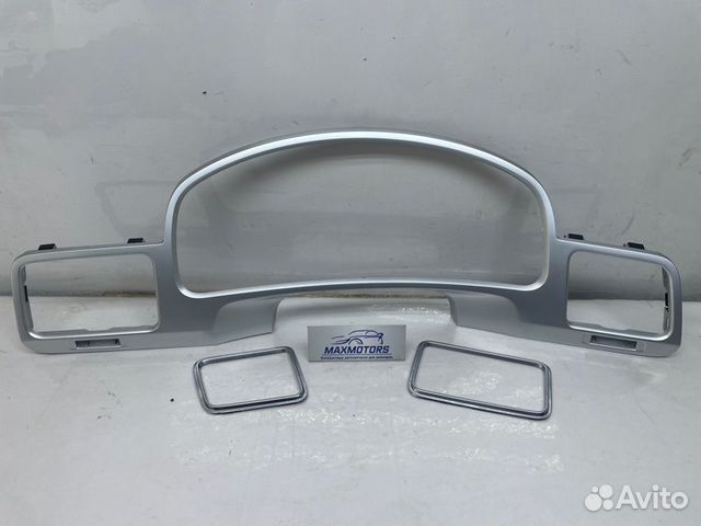 Накладка на панель Volkswagen Touareg FL 3.6 2017