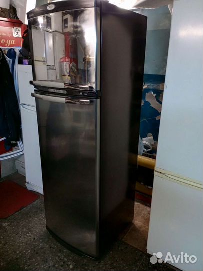 Холодильник whirlpool