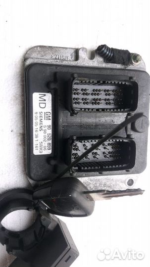 90520859 Эбу блок управления Опель
