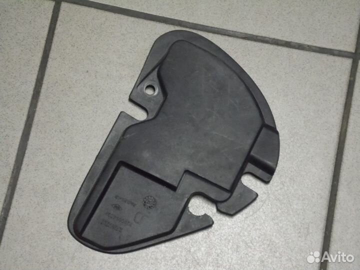 Задняя крышка фонаря Рено Симбол 1