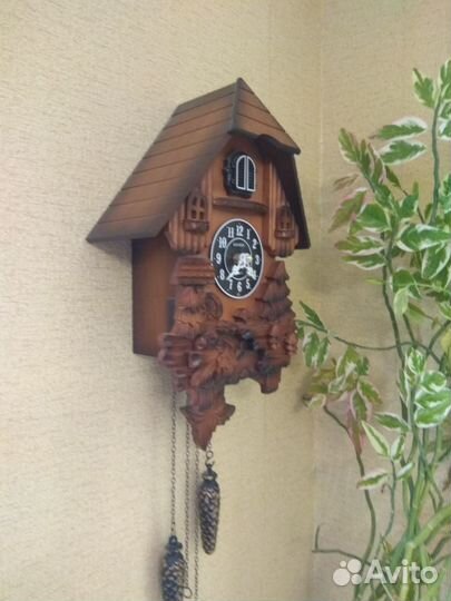 Часы с кукушкой Kaizer