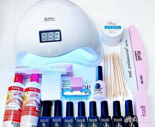 Набор для маникюра с гель-лаками Kodi