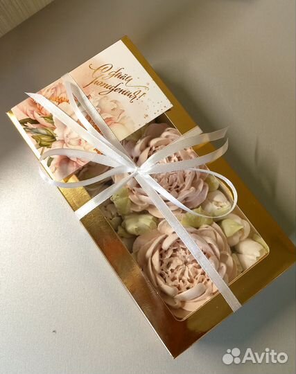 Съедобный букет из зефира в коробке