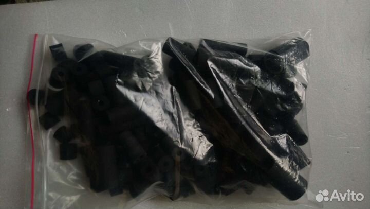 Резиновый уплотнитель, амортизатор