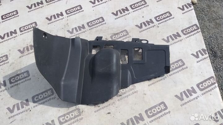 Обшивка панели нижняя правая Opel Meriva A