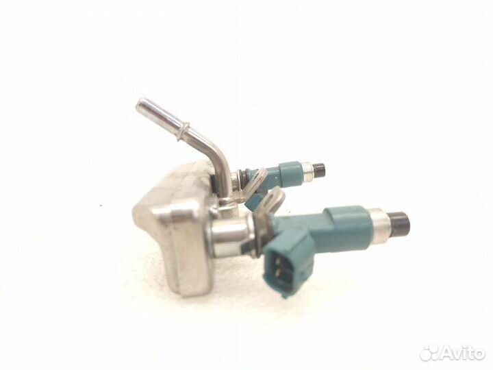 Топливная рейка (рампа) Subaru Impreza GP7 2.0