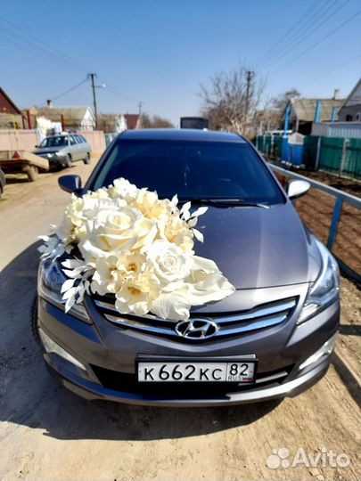 Украшение машины на свадьбу