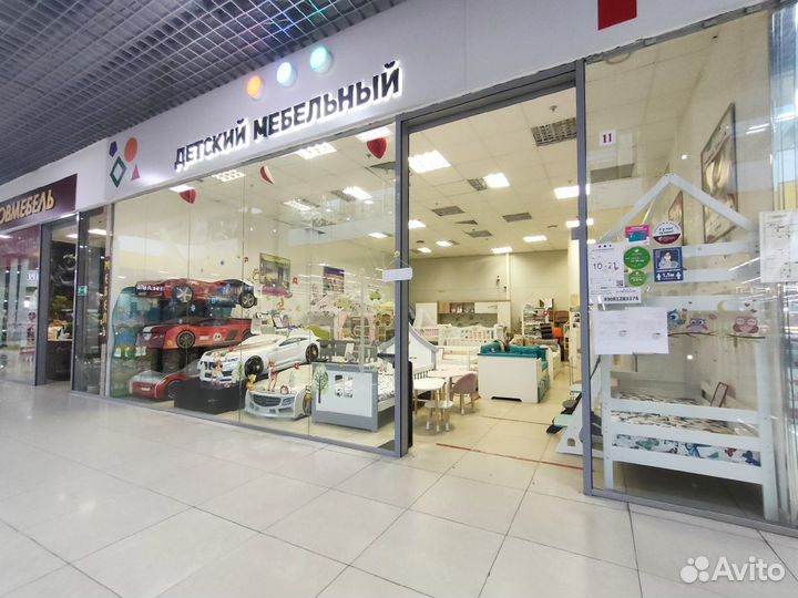 Полка в детскую комнату
