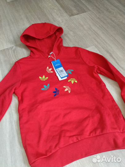 Новое худи adidas р. 140