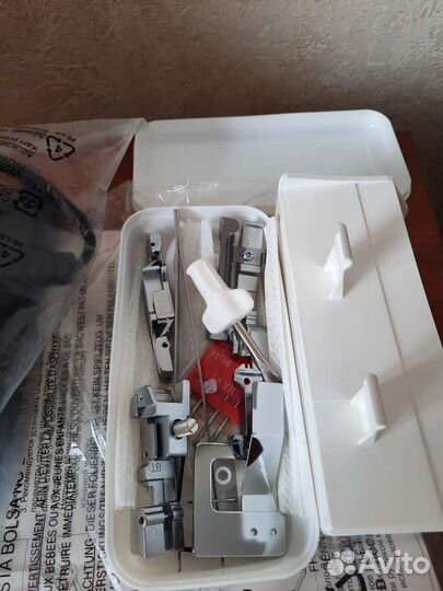 Оверлок Leader VS 340D (швейная машинка)