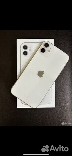 Телефон iPhone 11