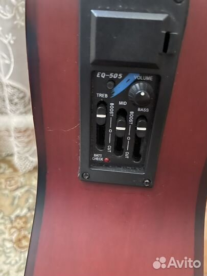 Гитара электроакустика