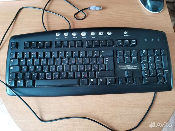 Механическая клавиатура logitech