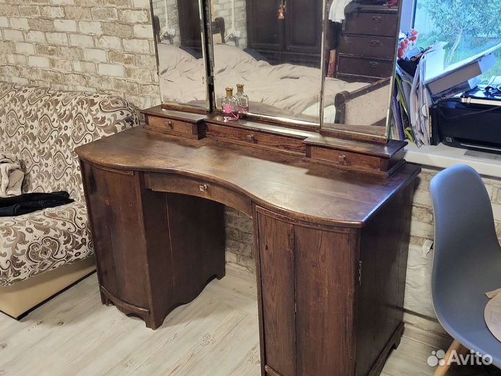 Трюмо трельяж с зеркалом