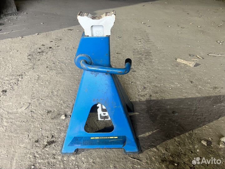 Подставка под автомобиль на 12 тонн и 8 тонн