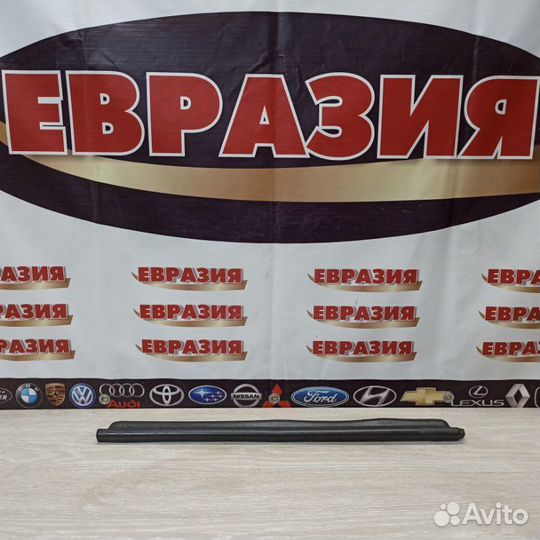 Накладка на порог передняя левая Toyota Duet M110A