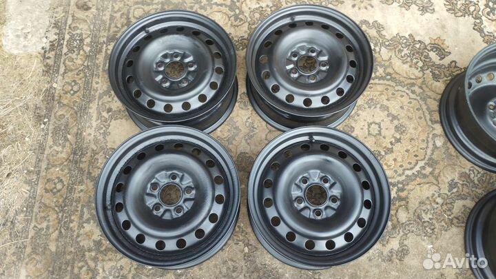 Диски Nissan Renault r16 5x114.3, цо 66.1 мм